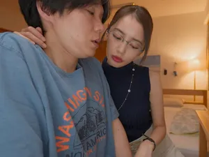 Bạn gái của con trai bị đau nhức nhờ bố ông xã có nghề mát-xa mát xa và cái kết